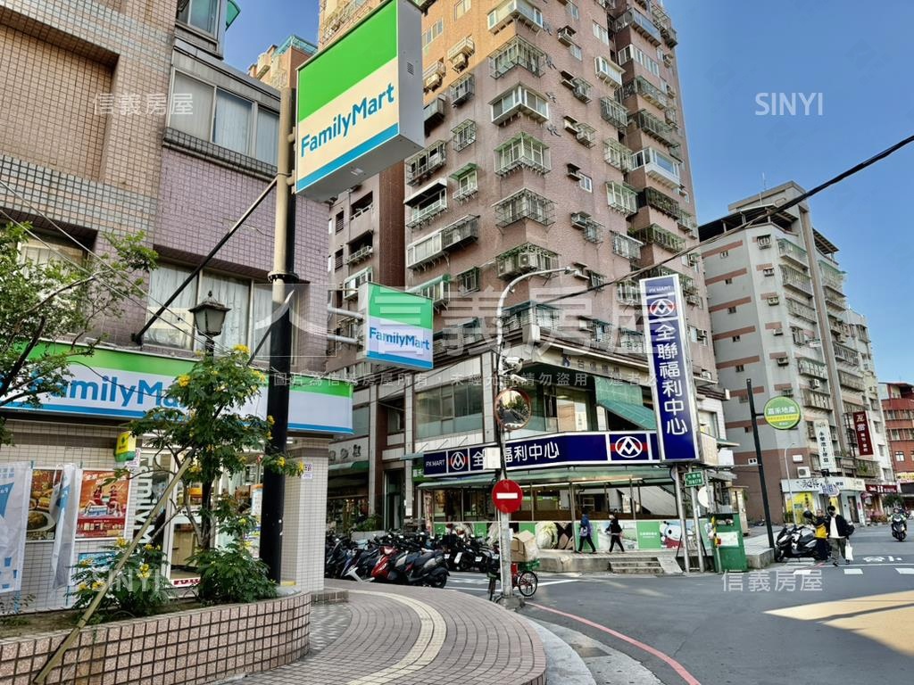 鄰近公園電梯採光三房車位房屋室內格局與周邊環境