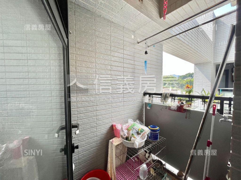新社之星有車位房屋室內格局與周邊環境