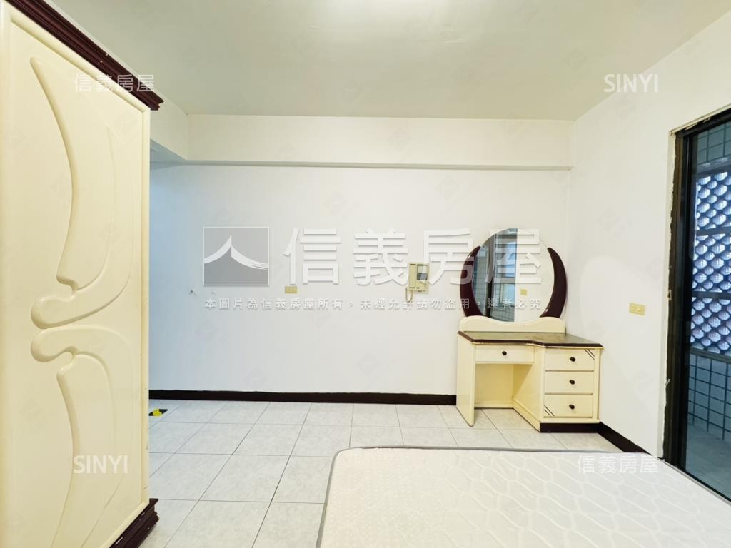 歡喜中原明亮溫馨套房房屋室內格局與周邊環境