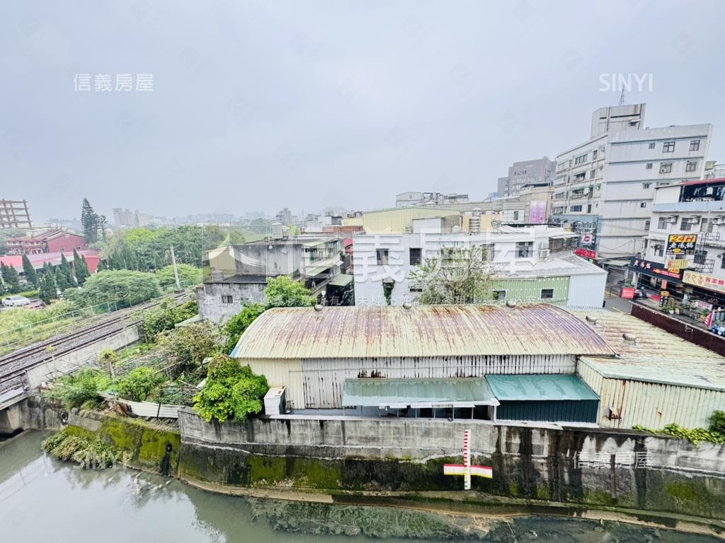 歡喜中原明亮溫馨套房房屋室內格局與周邊環境