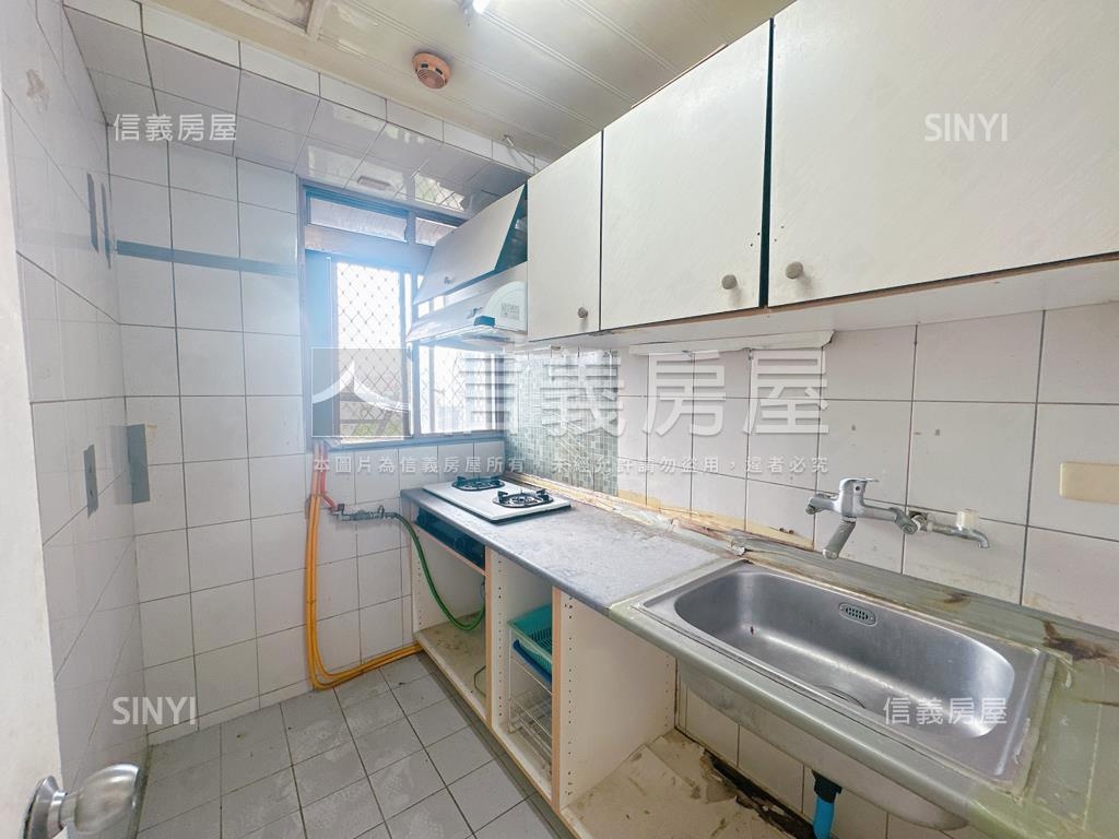 泰隆新都景觀二房房屋室內格局與周邊環境