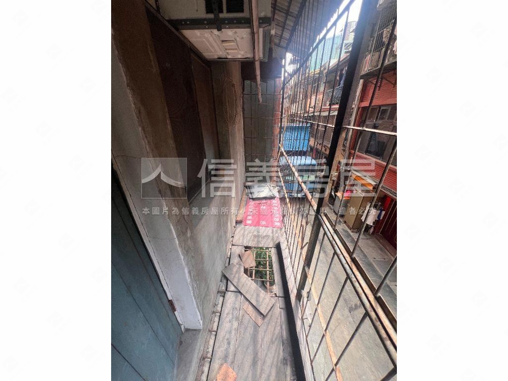 稀有方正二樓房屋室內格局與周邊環境