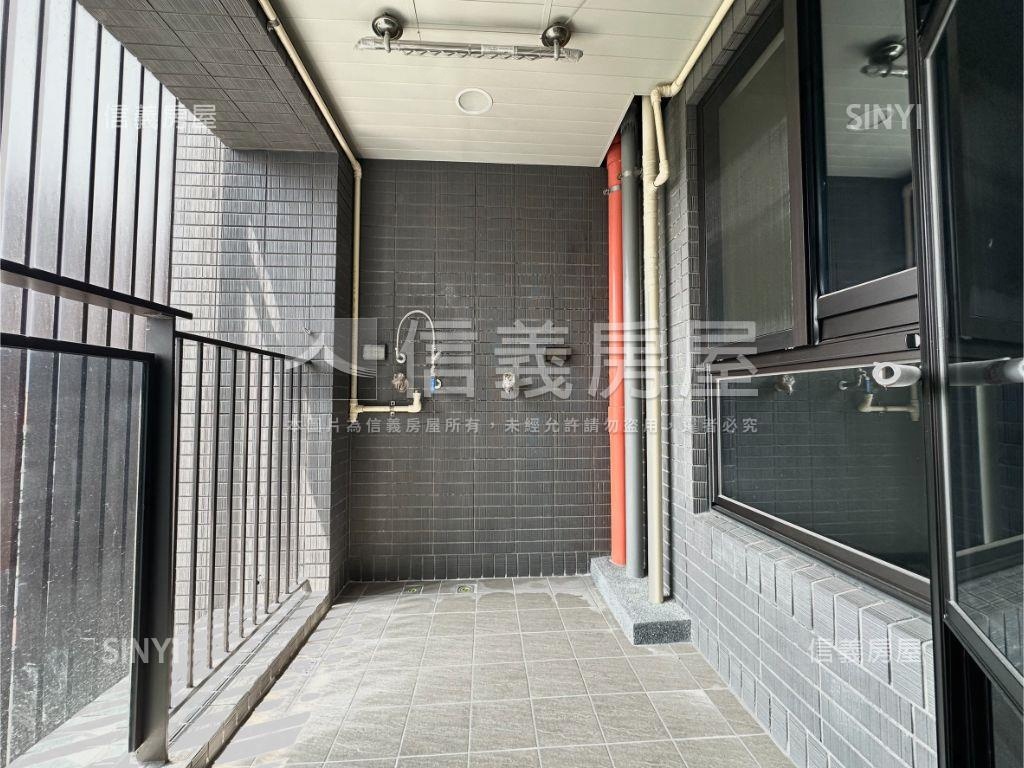 富山滙電梯兩房好屋房屋室內格局與周邊環境