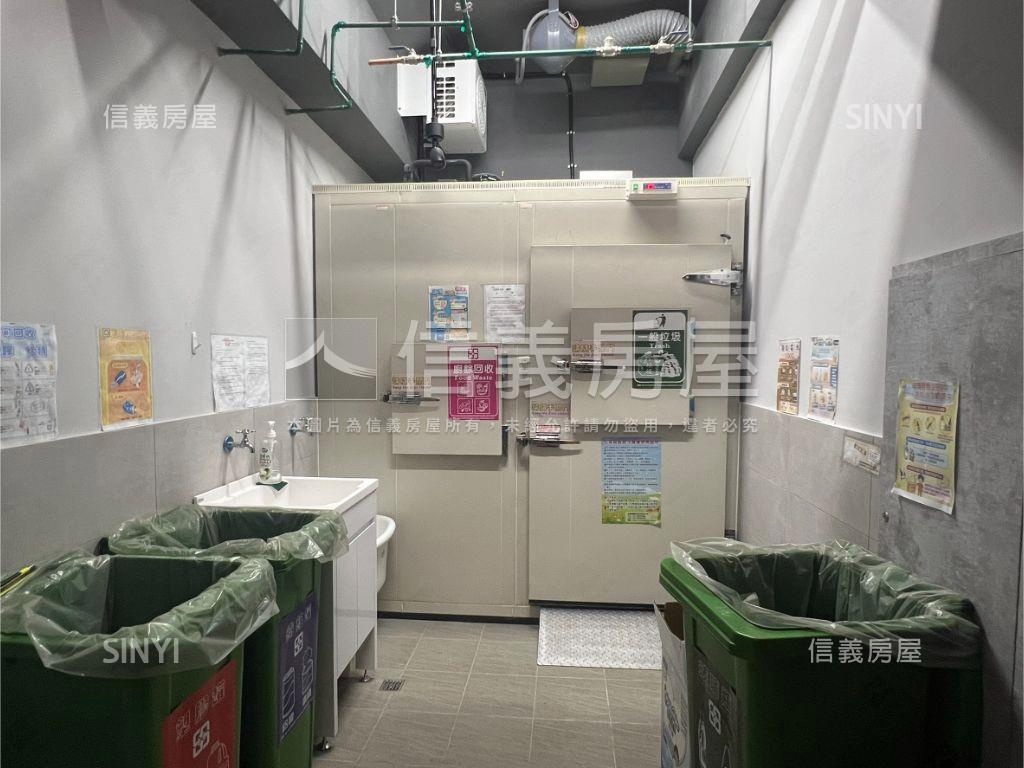 富山滙電梯兩房好屋房屋室內格局與周邊環境