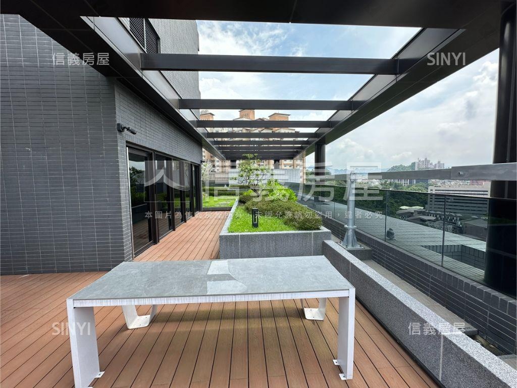 富山滙電梯兩房好屋房屋室內格局與周邊環境