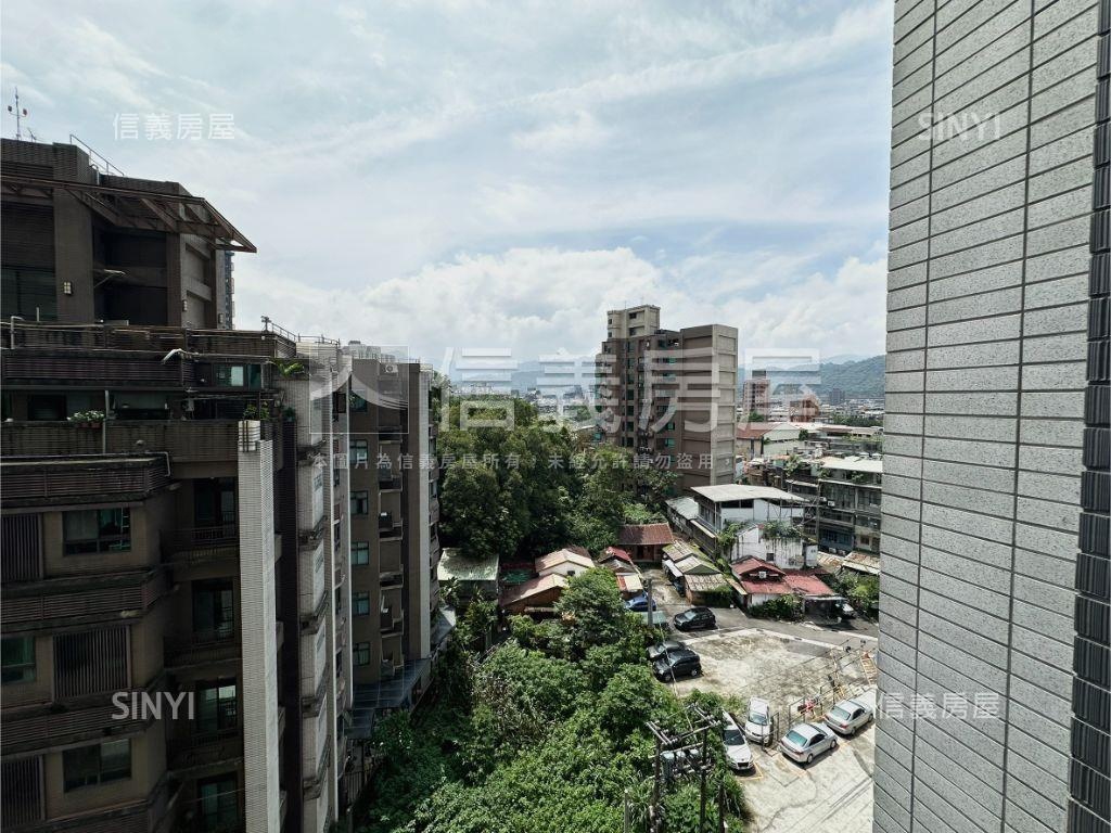 富山滙電梯兩房好屋房屋室內格局與周邊環境