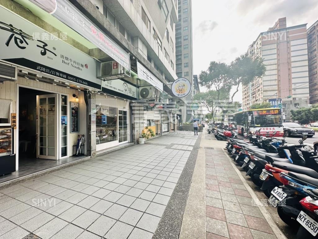 中山路稀有有小資店面房屋室內格局與周邊環境
