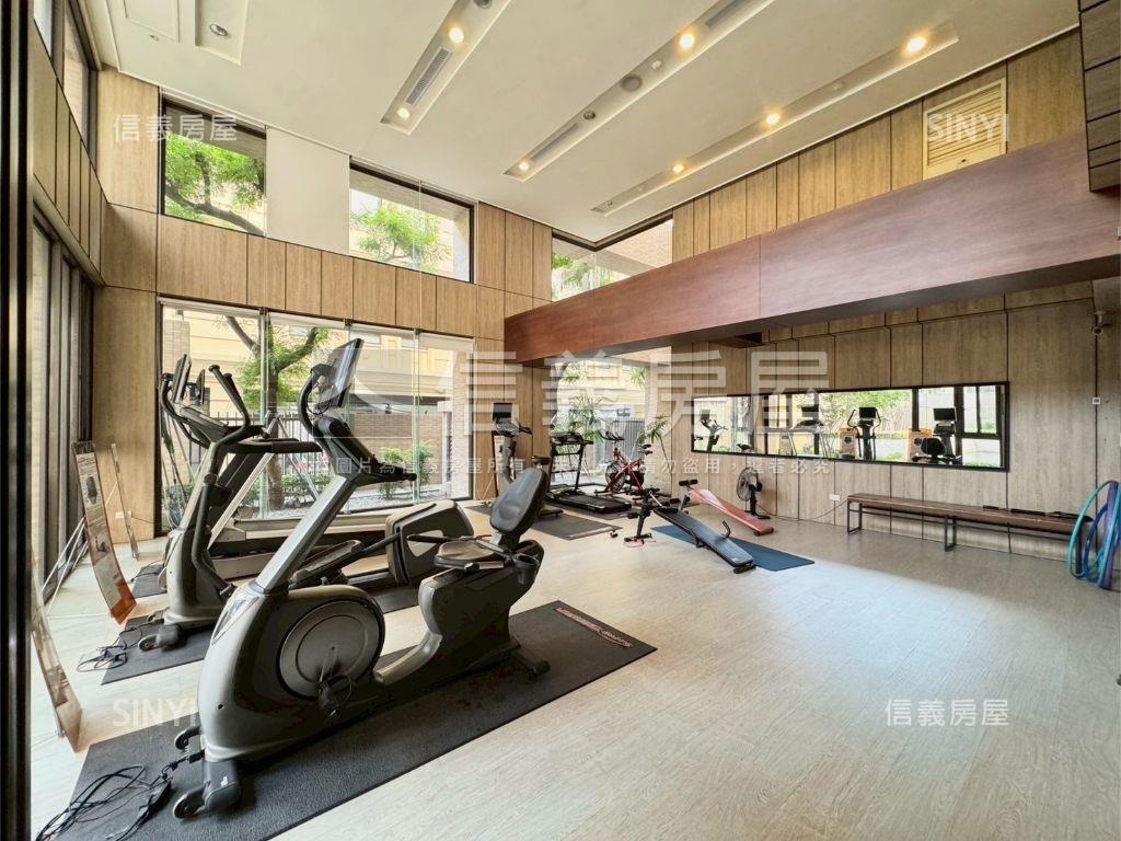 高大特區近家樂福劍橋兩房房屋室內格局與周邊環境