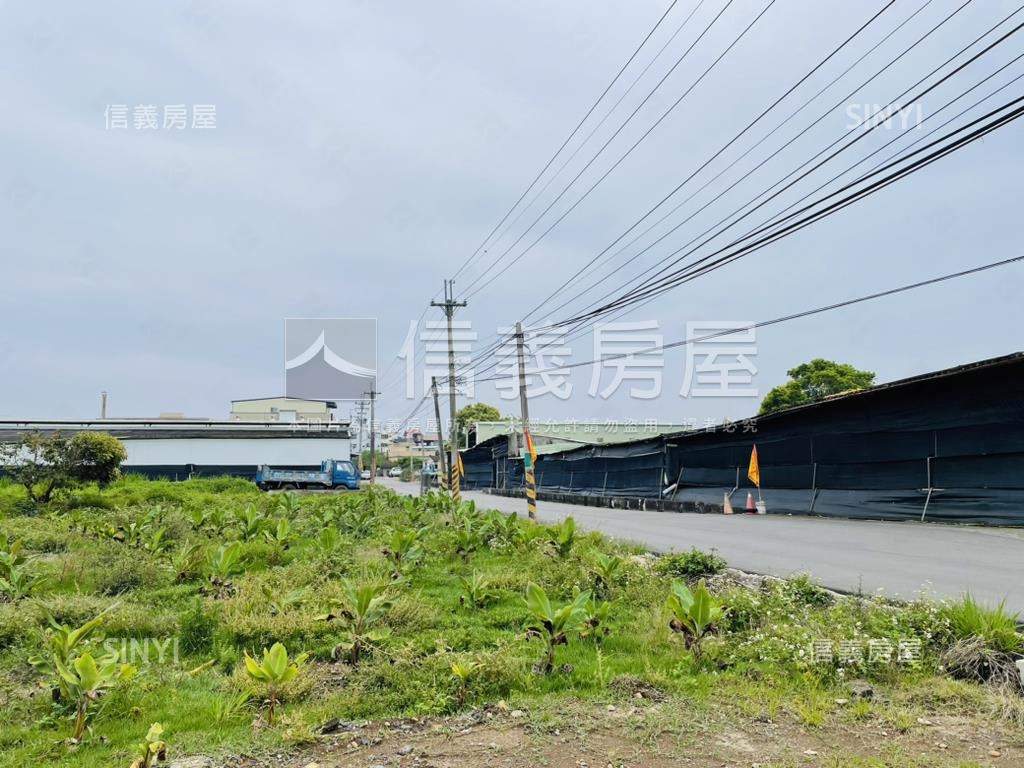 誠售！！新社千坪開心農場房屋室內格局與周邊環境