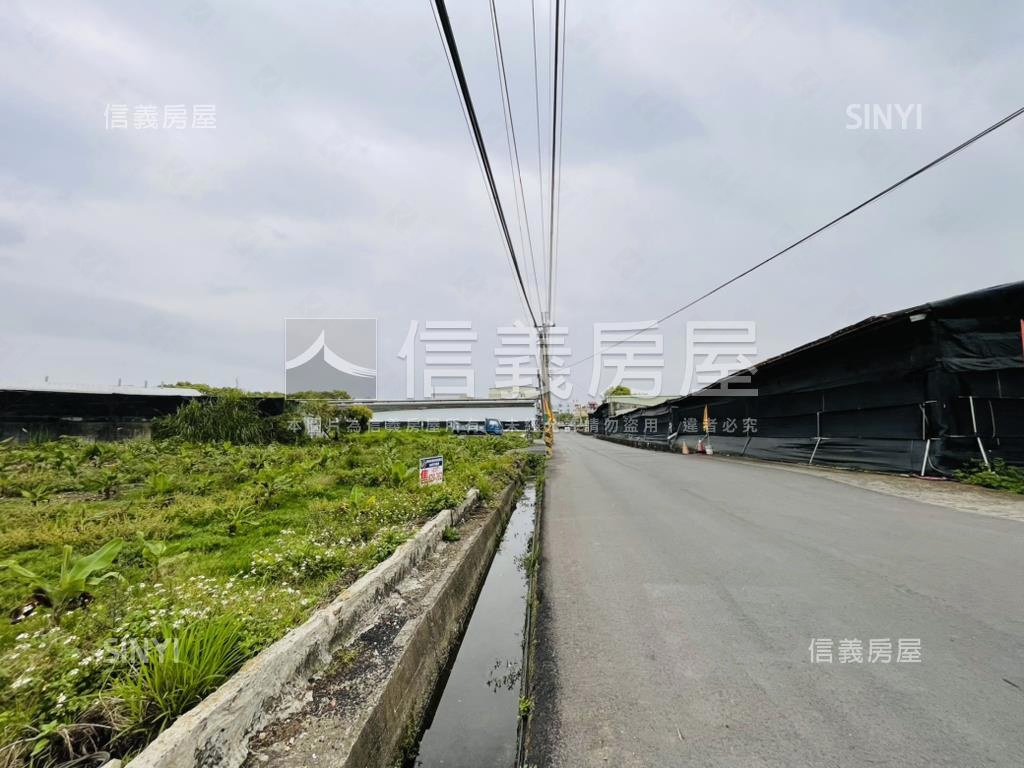 誠售！！新社千坪開心農場房屋室內格局與周邊環境