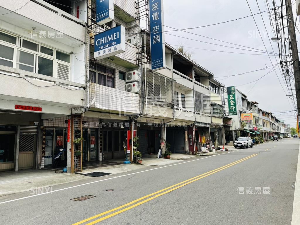 誠售！！新社千坪開心農場房屋室內格局與周邊環境