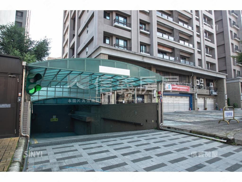 雲觀高樓景觀四房美宅房屋室內格局與周邊環境