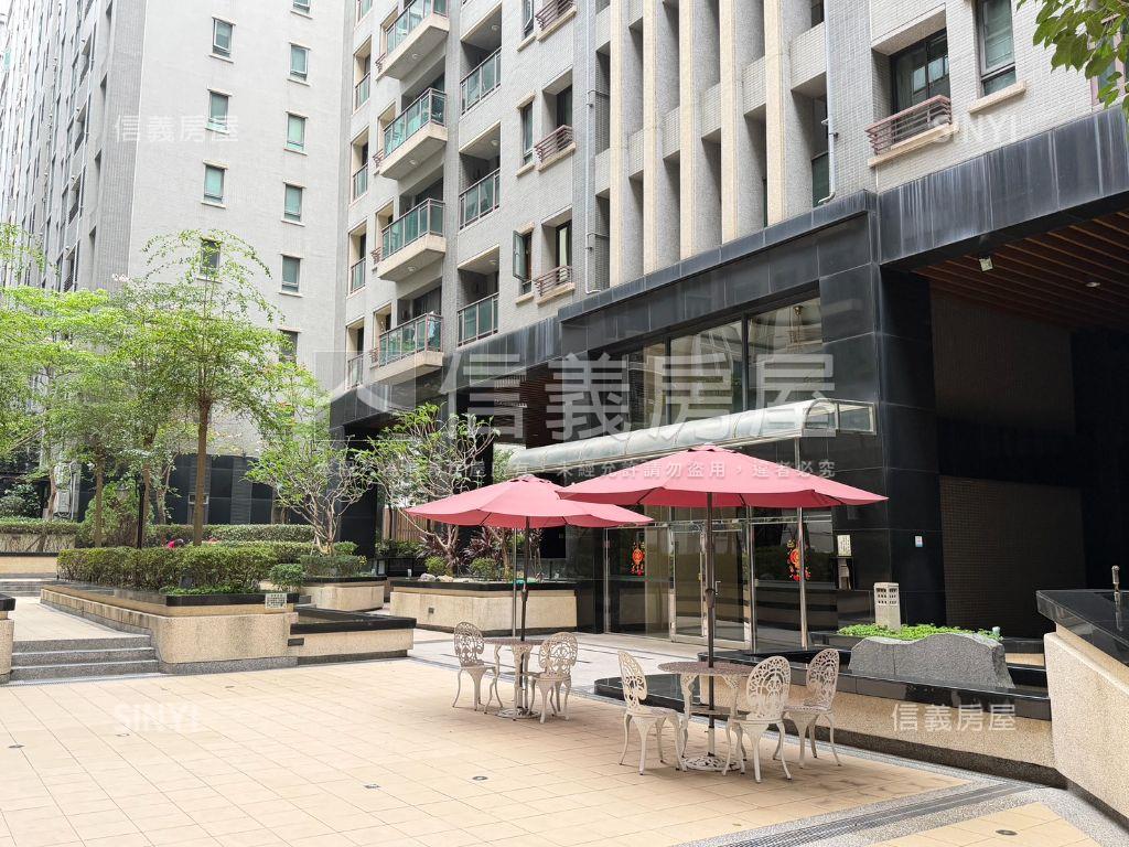 東京市高樓層兩房平車房屋室內格局與周邊環境