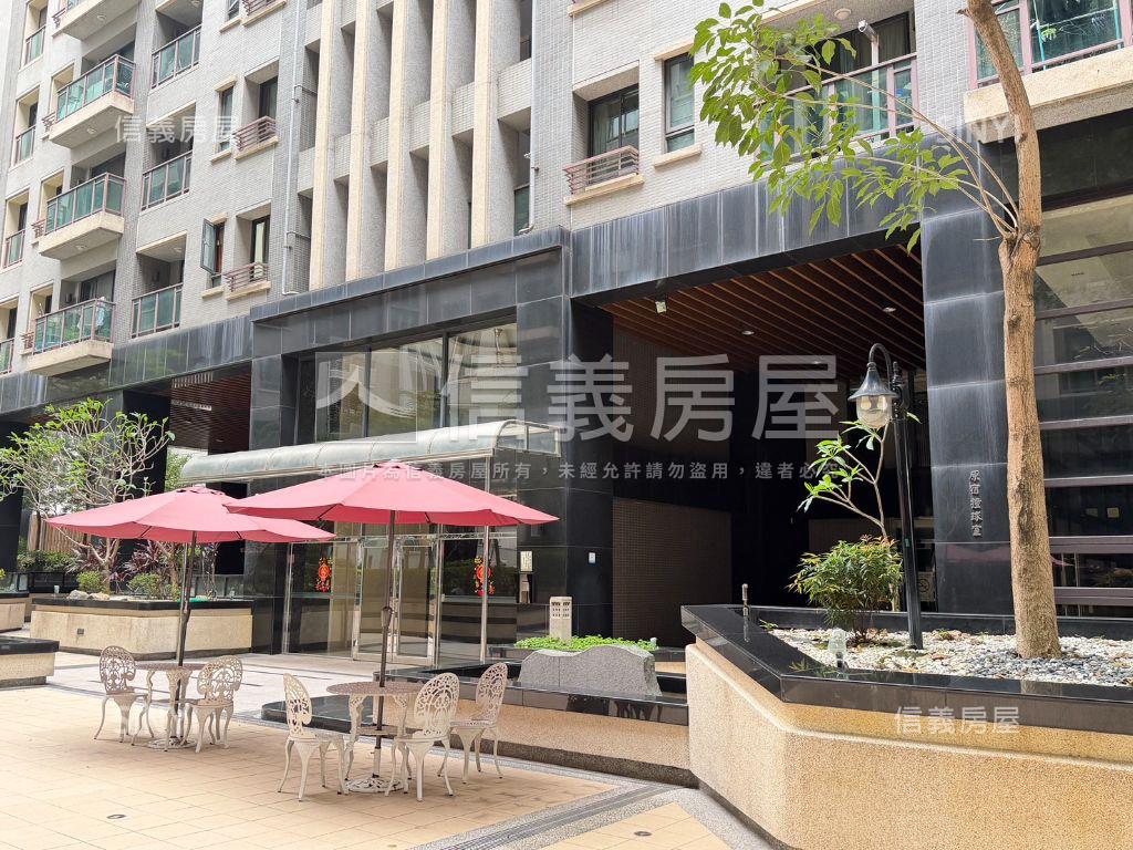 東京市高樓層兩房平車房屋室內格局與周邊環境