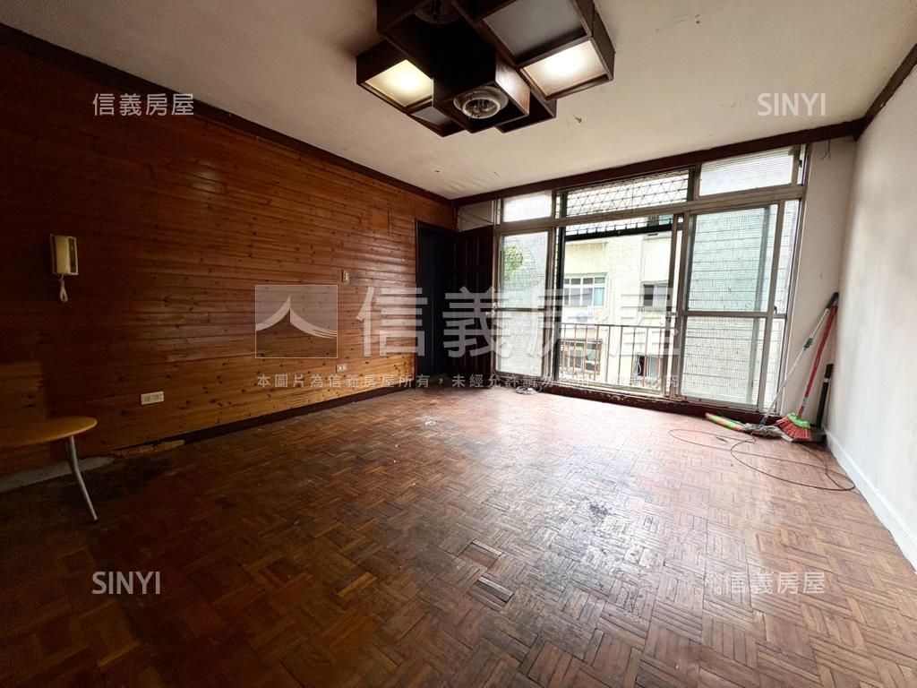 區公所大新街三樓公寓房屋室內格局與周邊環境