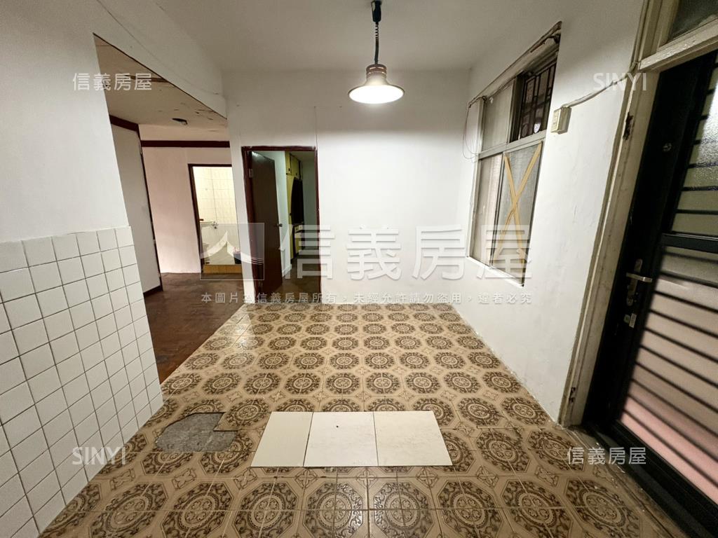區公所大新街三樓公寓房屋室內格局與周邊環境