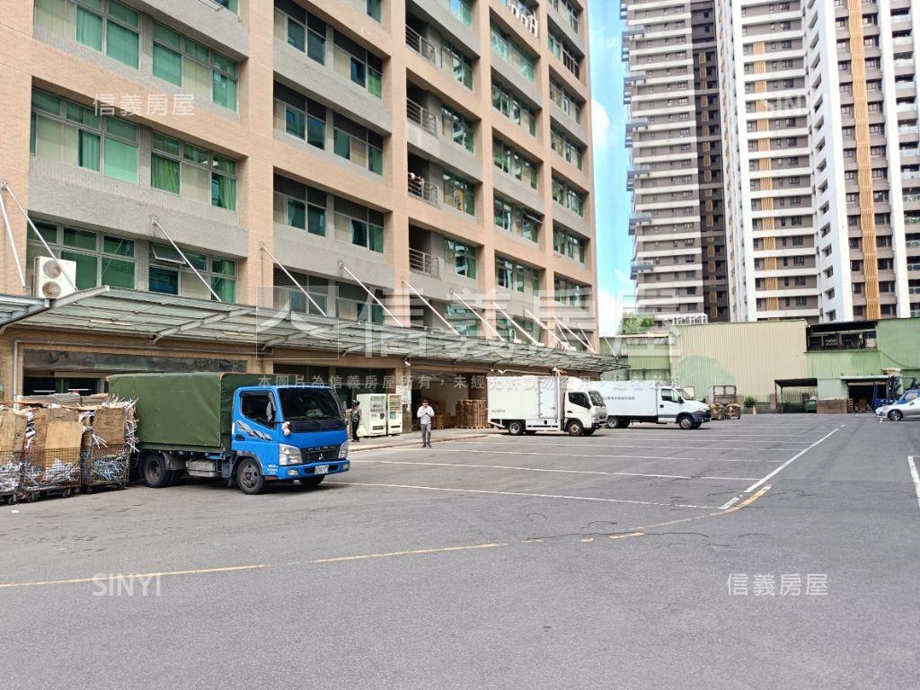 中和Ａ級廠辦附車位房屋室內格局與周邊環境