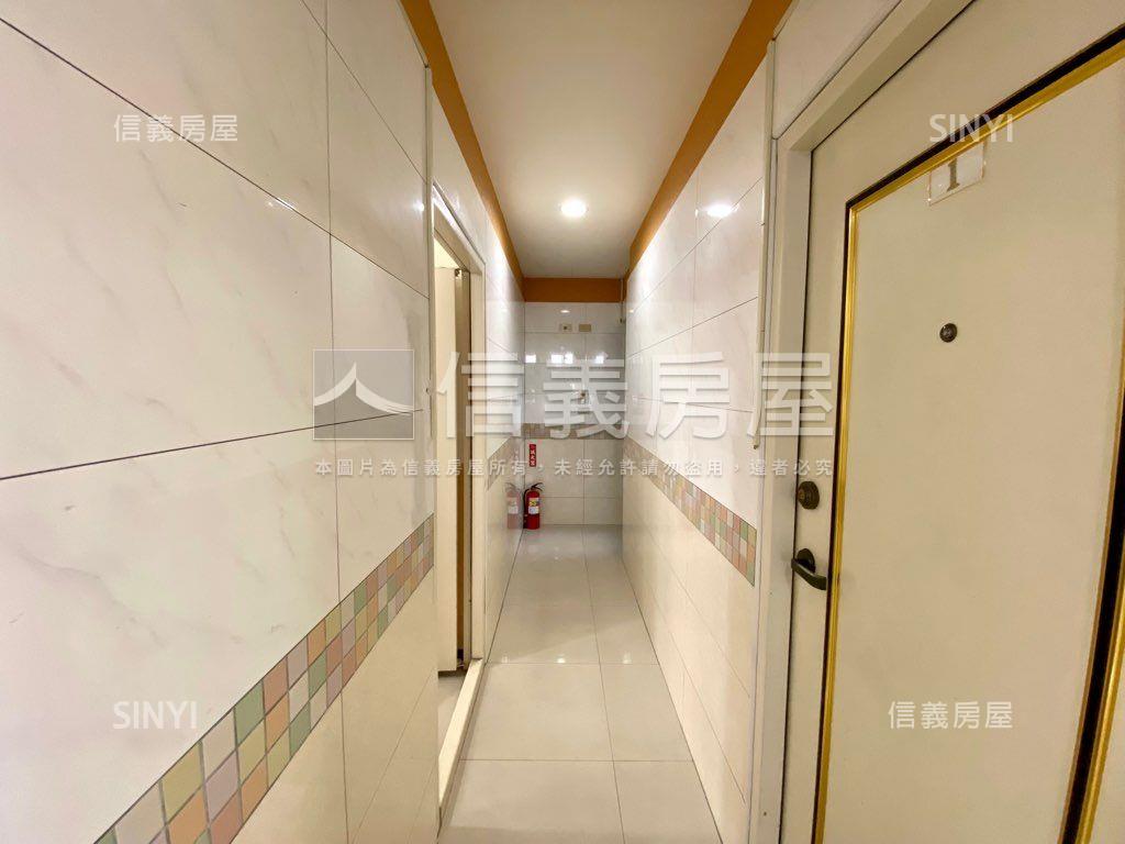 淡水近老街精美收租四套房屋室內格局與周邊環境