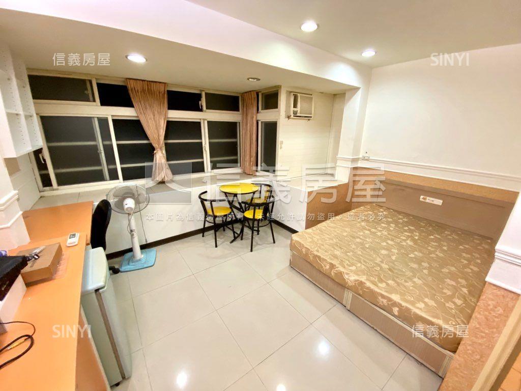 淡水近老街精美收租四套房屋室內格局與周邊環境