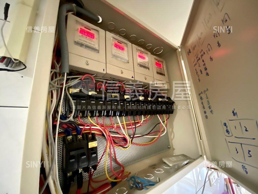 淡水近老街精美收租四套房屋室內格局與周邊環境