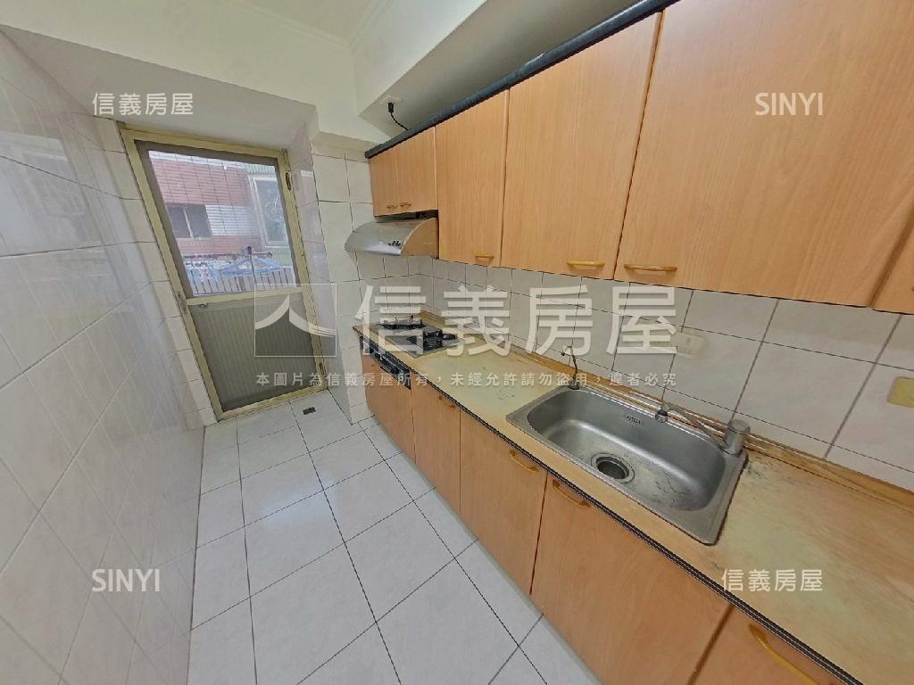 長虹天廈漂亮三房平車房屋室內格局與周邊環境