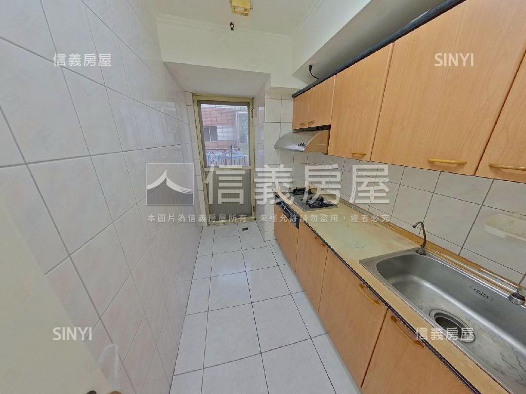 漢口商圈漂亮三房平車房屋室內格局與周邊環境