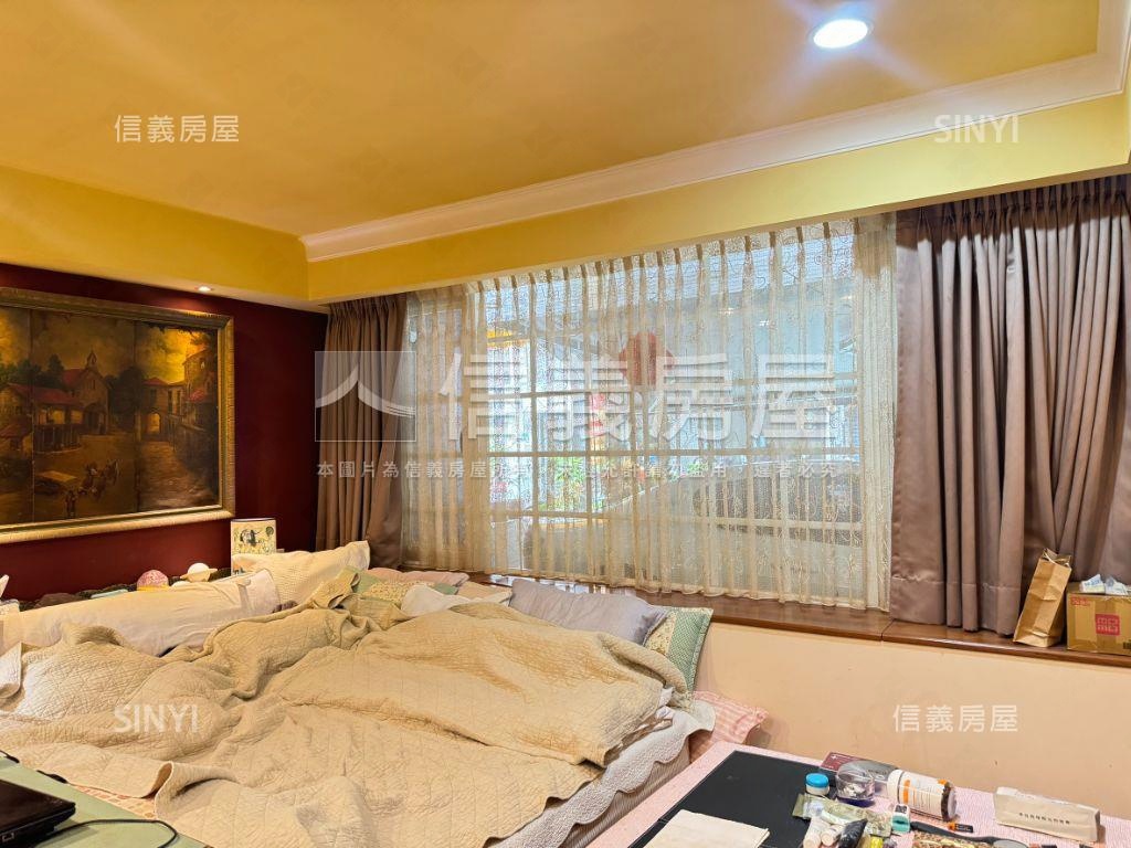 逸仙一樓美屋有前院房屋室內格局與周邊環境