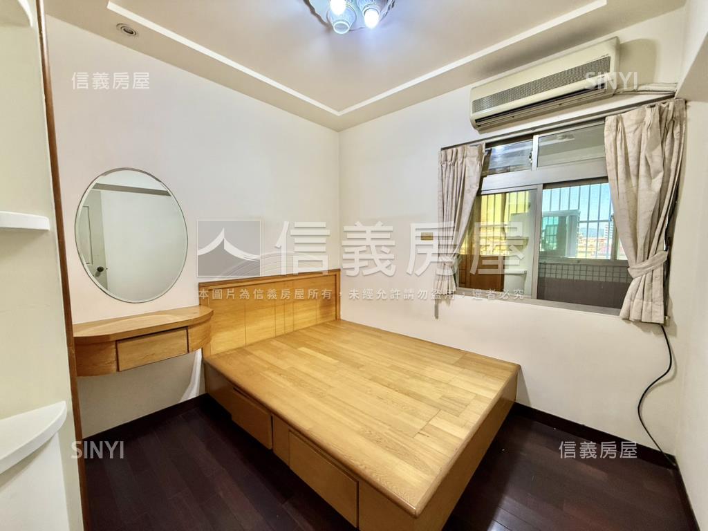 文化金都江翠捷運三房車位房屋室內格局與周邊環境