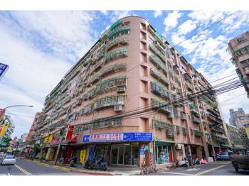 文化金都江翠捷運三房車位