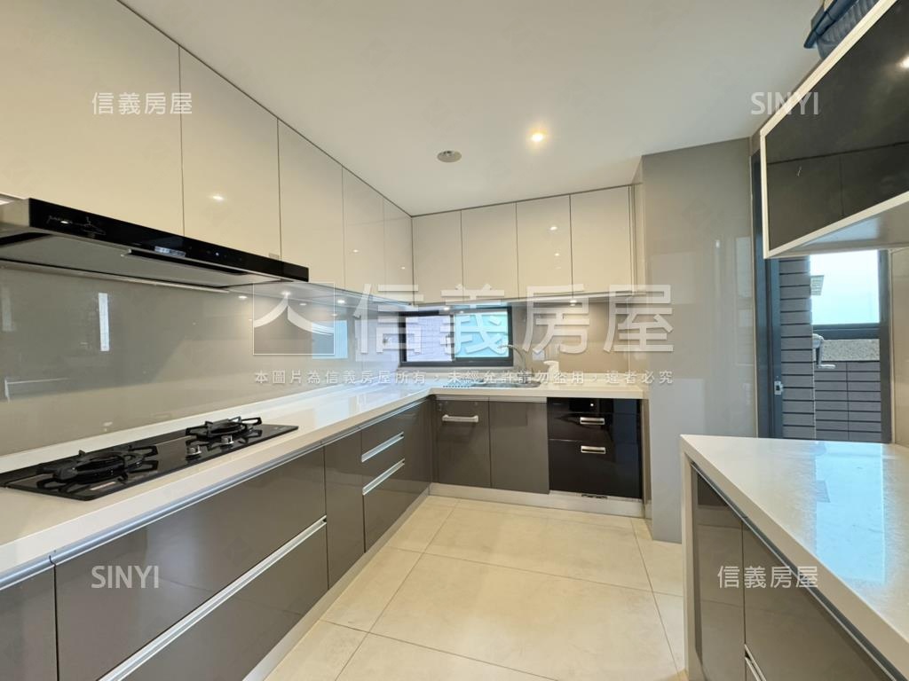 全室百萬美裝潢大三房平車房屋室內格局與周邊環境