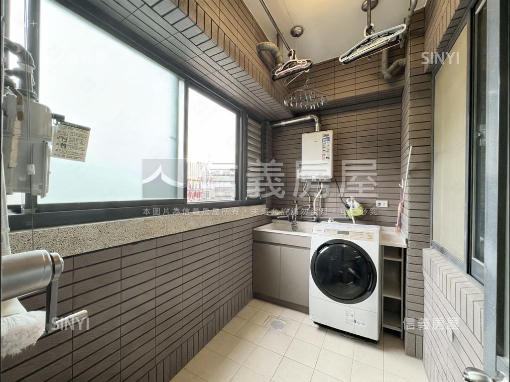 全室百萬美裝潢大三房平車房屋室內格局與周邊環境