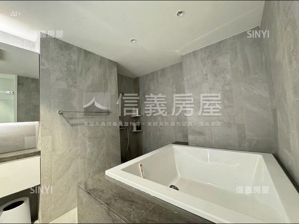 全室百萬美裝潢大三房平車房屋室內格局與周邊環境