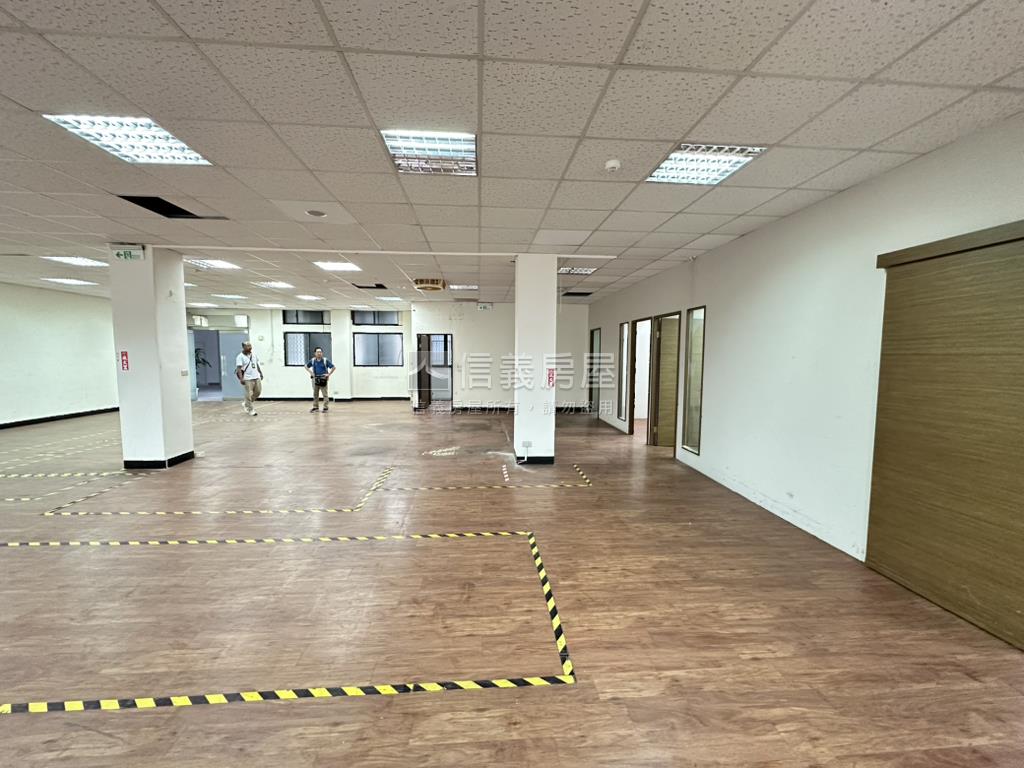 新店中正吉品廠辦房屋室內格局與周邊環境