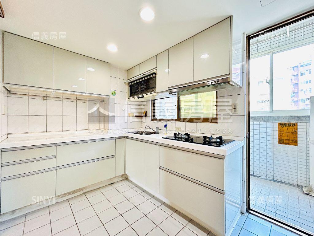 主推＊太子尊邸＊電梯三房房屋室內格局與周邊環境