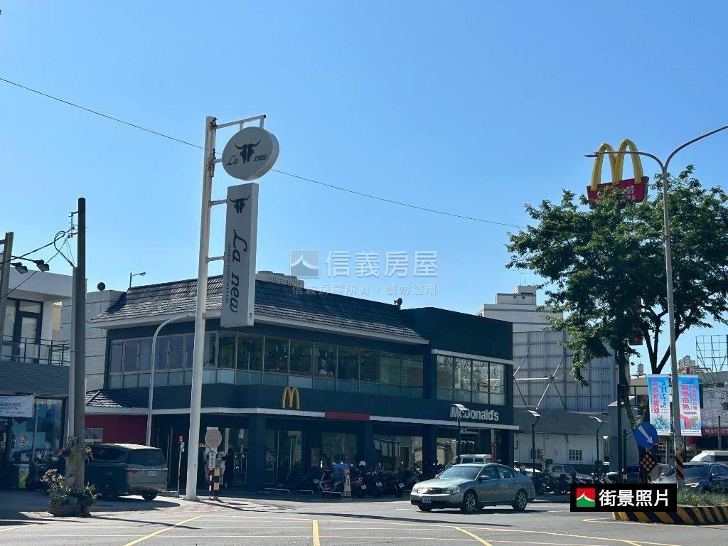 急售岡山捷運工業土地房屋室內格局與周邊環境