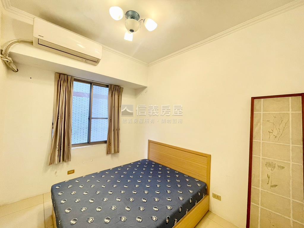 中正路低總價三房車位房屋室內格局與周邊環境