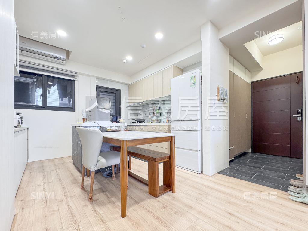 高鐵區一森峰視野戶美屋房屋室內格局與周邊環境