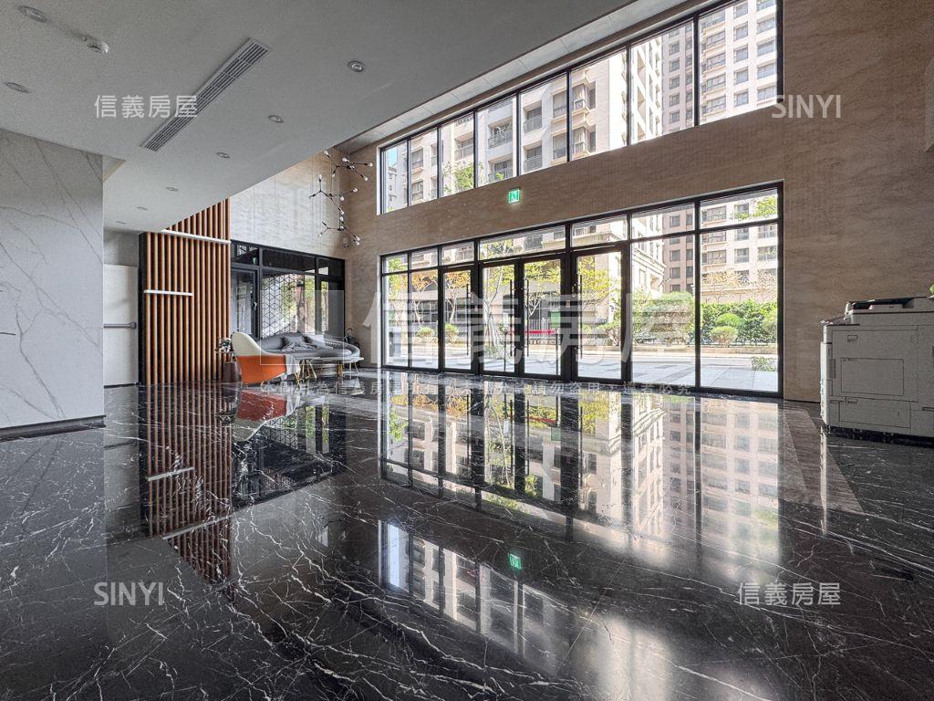 高鐵區一森峰視野戶美屋房屋室內格局與周邊環境