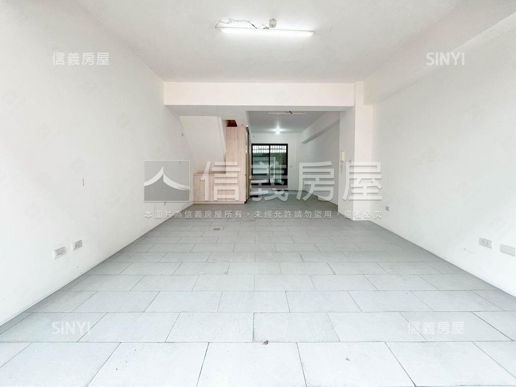 大里屋齡約１０年活路透天房屋室內格局與周邊環境