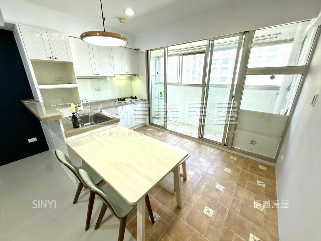 ★面公園美妝亮麗２房車位房屋室內格局與周邊環境