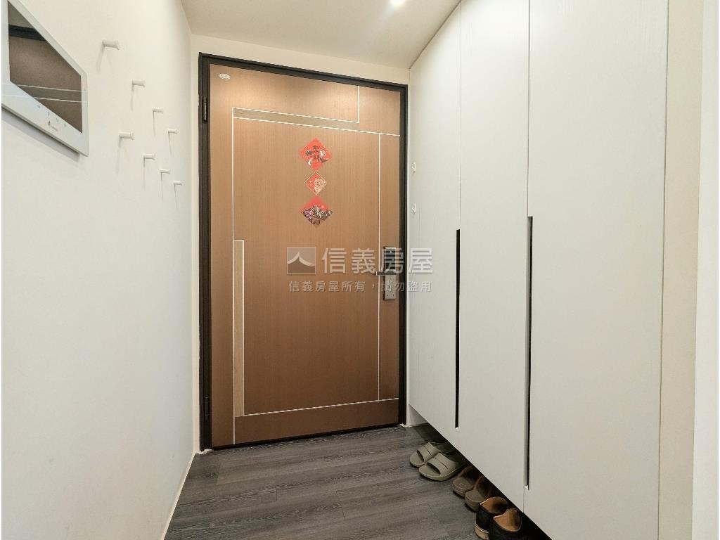 璞園出品精美捷運二房房屋室內格局與周邊環境