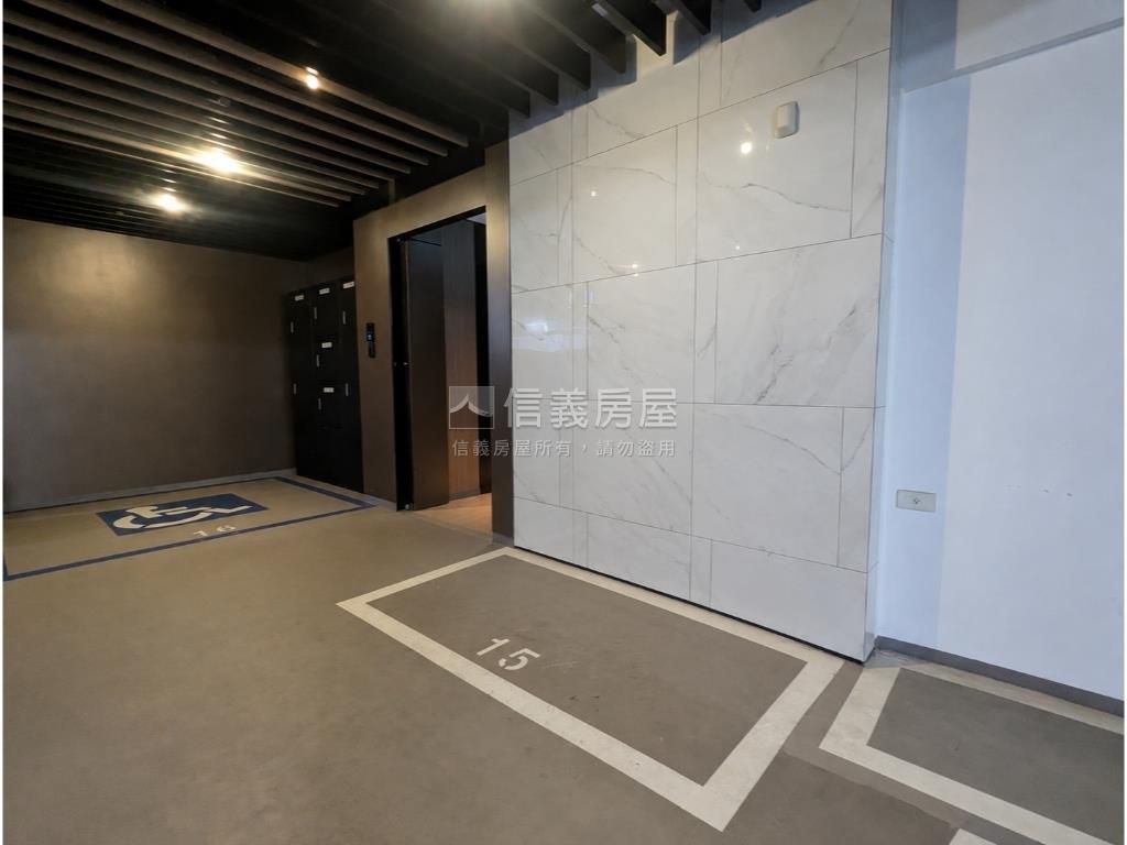 璞園出品精美捷運二房房屋室內格局與周邊環境