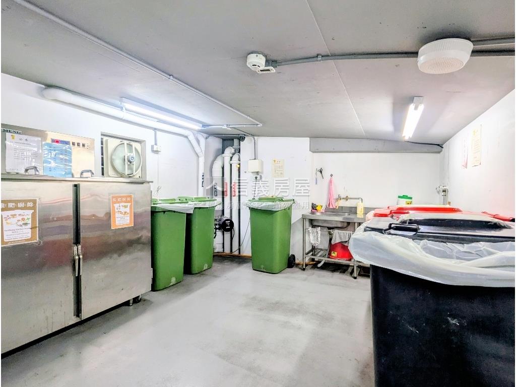 璞園出品精美捷運二房房屋室內格局與周邊環境