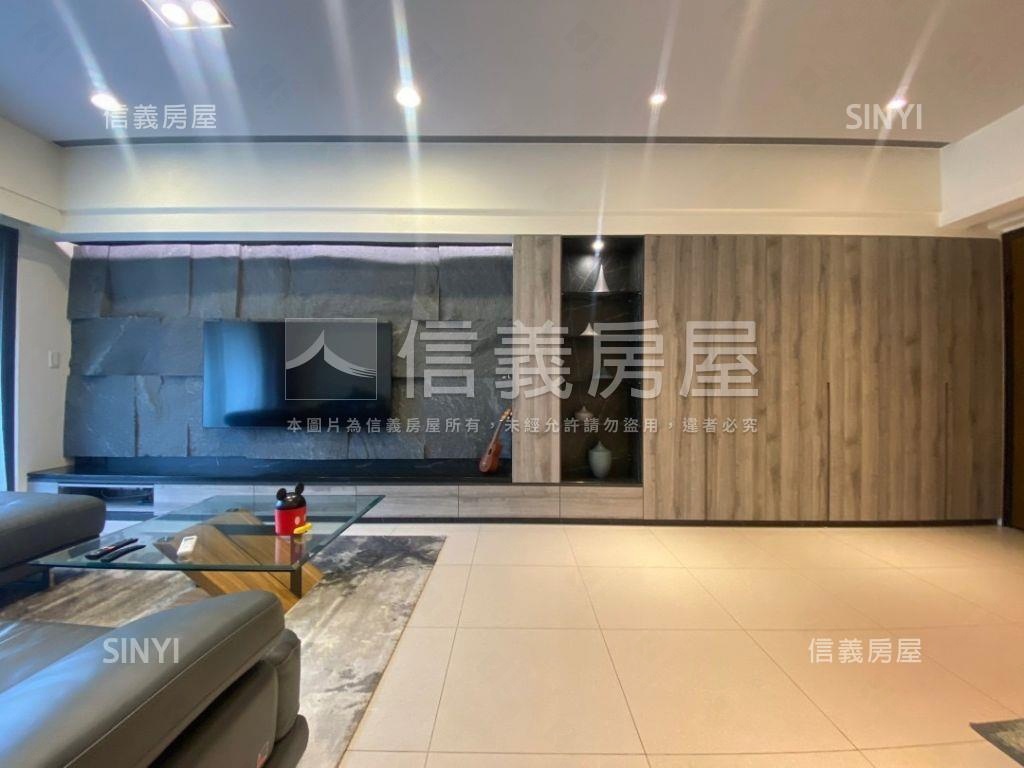 欣世界樹梢三房平車位房屋室內格局與周邊環境