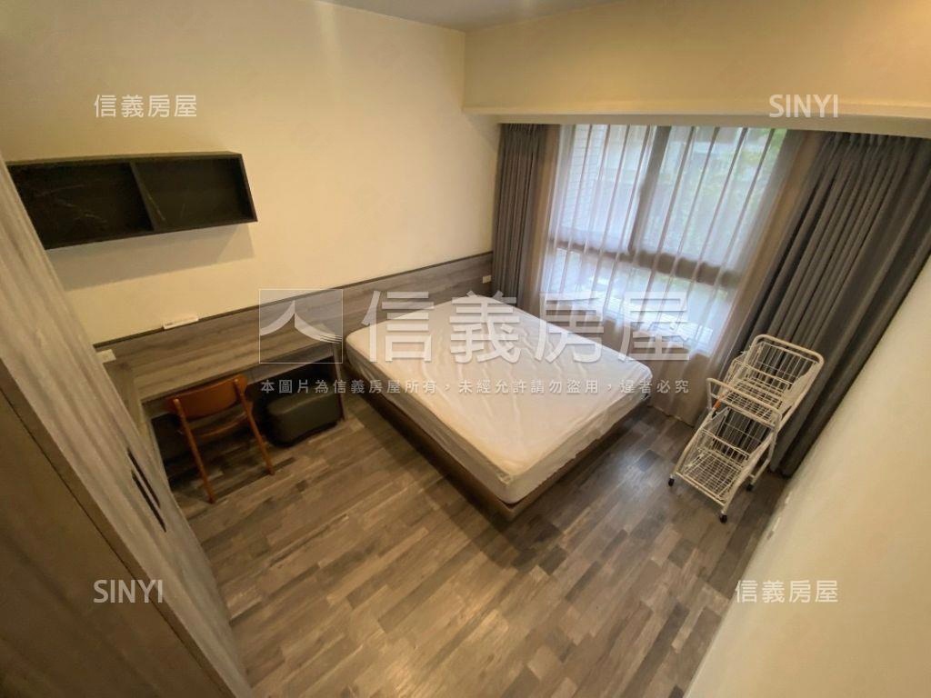 欣世界樹梢三房平車位房屋室內格局與周邊環境