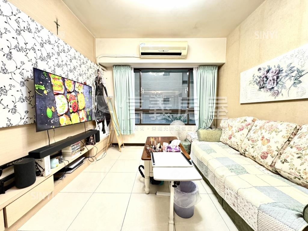 美麗歐洲小資兩房平面車位房屋室內格局與周邊環境