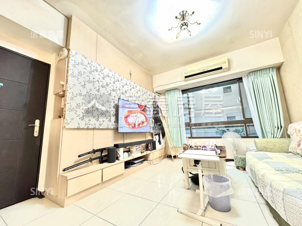 美麗歐洲小資兩房平面車位房屋室內格局與周邊環境