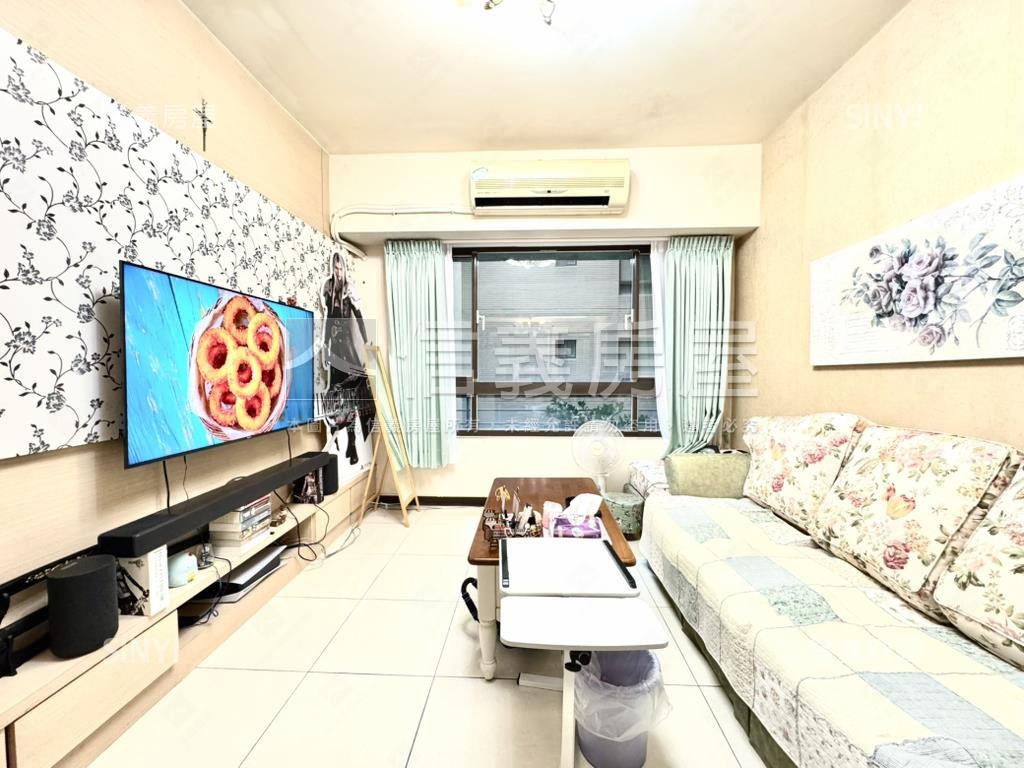 美麗歐洲小資兩房平面車位房屋室內格局與周邊環境