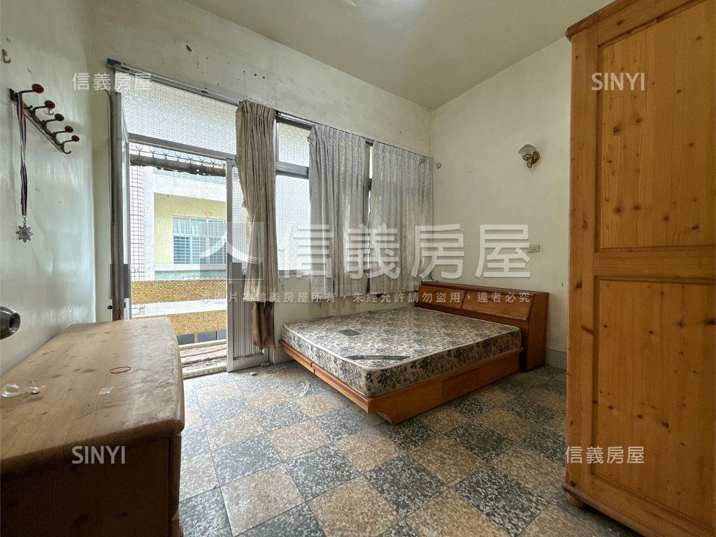 鼓山內惟路⛰️三角窗透天房屋室內格局與周邊環境