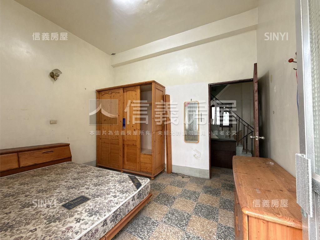 鼓山內惟路⛰️三角窗透天房屋室內格局與周邊環境